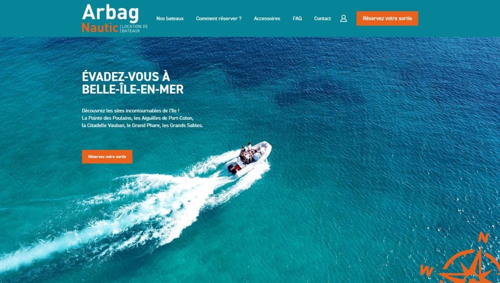 Bateau sur l'eau à Belle-Île-en-Mer arbag